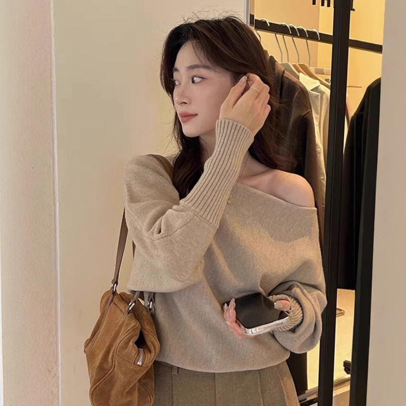 秋冬毛衣卡其色心机纯欲风一字肩露肩针织衫女感慵懒内搭上衣|undefined