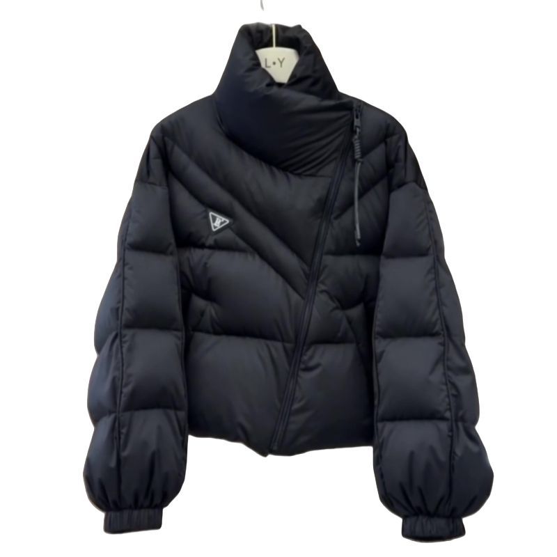 Chaqueta de mujer de algodón corta chaqueta de mujer pequeña en invierno de 2026 nueva chaqueta de algodón engrosada con ropa de pan casual