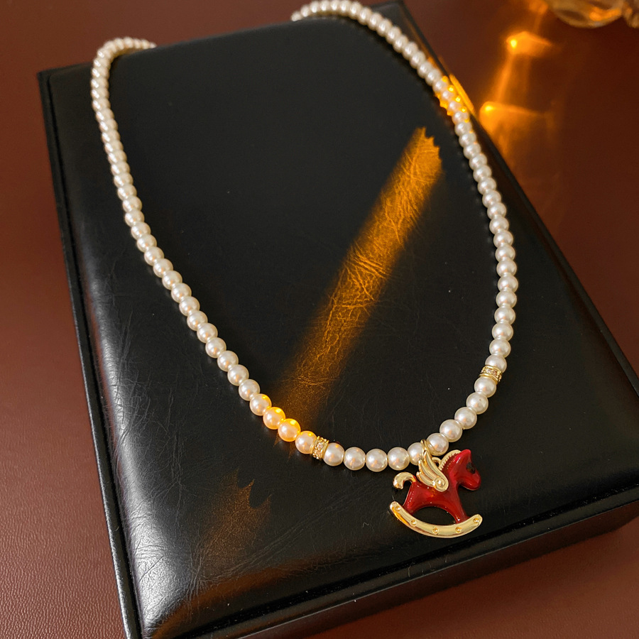 Oro verdadero eléctrico galvanis colgante de piedra pony pendientes collar ligero lujo nicho universal conjunto temperamento alta sensación de joyería mujer