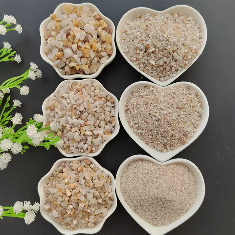 石英砂滤料厂家直供 喷砂磨料精制颗粒使用周期长