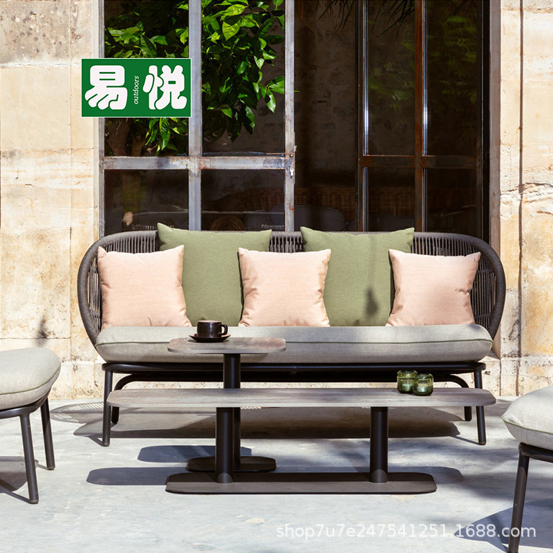 Villa nórdica de caña sofá combinación al aire libre balcón alojamiento de cuerda mesas y sillas muebles al aire libre ocio patio mesas y sillas