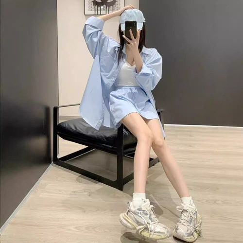 2026 spring and summer lazy loose long-sleeved solid color sun-proof shirt short skirt two-piece fashionable temperament lazy suit
