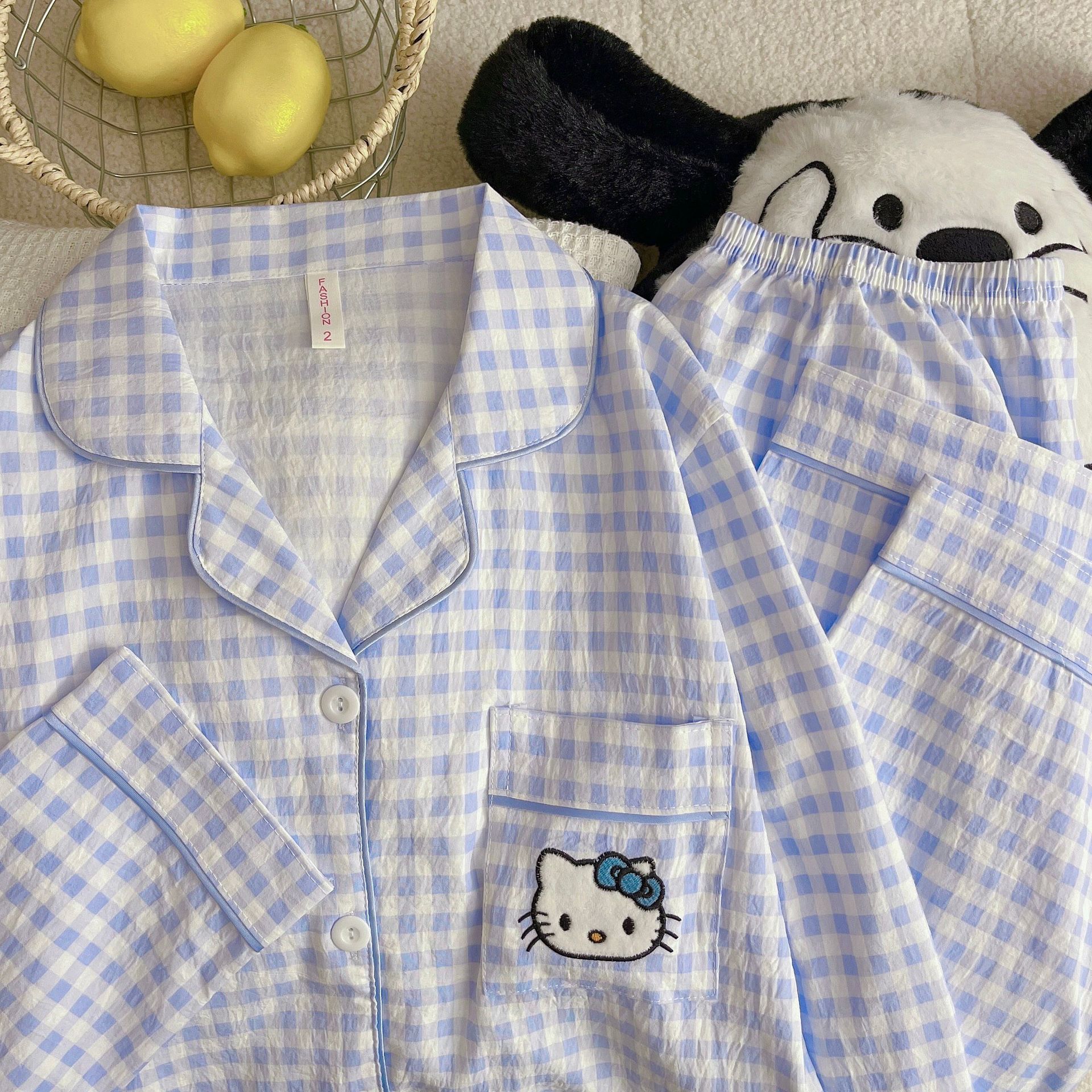 Al por mayor transfronterizo nueva primavera y otoño bordado KT gato nubes algodón dulce pijama manga larga pantalones largos set de ropa para el hogar