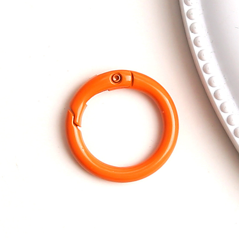 国境を越えた売れ筋ソース DIY アクセサリー工場カラーペイントリングスプリングリングキーリングカラビナ亜鉛合金|undefined