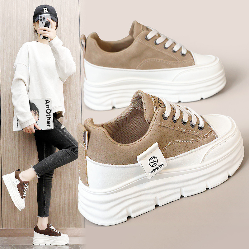 W3677 New Color-Blocked Women's Shoes 2024 Autumn Style with Internal Height Increase, Thick Sole, Wear-Resistant, Versatile, Breathable Student Sneakers W3677 New Color-Blocked Women's Shoes 2024 Autumn Style with Internal Height Increase, Thick Sole, Wear-Resistant, Versatile, Breathable Student Sneakers
