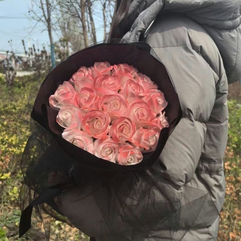 黒梅ソース、バラの花束、彼女へのバレンタインデーギフト、彼氏への誕生日プレゼント、ソーププリザーブドフラワー完成品|undefined