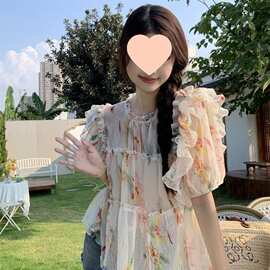 木耳边拼接飞飞袖雪纺衫女夏季新款甜美肌理感碎花设计感宽松上衣