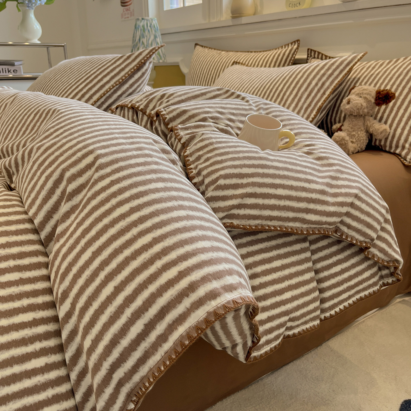 100% algodón conchas bordes gruesos cuatro piezas de una sola cama dormitorio de tres piezas de algodón superior colcha de cama suave