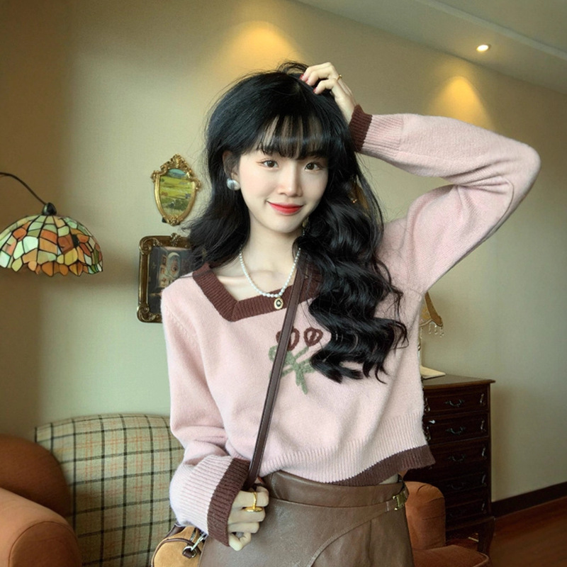 Autumn and Winter Hong Kong Style Pink Square Neck Knitwear Tops Women's 2025 New Bottoming Knitwear