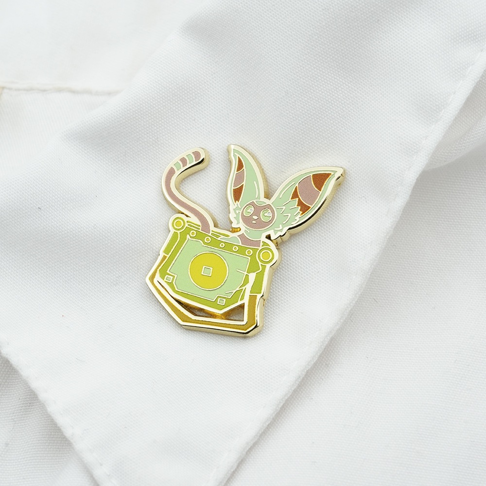 Avatar: the Last Airbender Animation Merchandise Badge Cute Cartoon Flying Lemur Brooch Lapel Accessory Gold Decoration Personalized