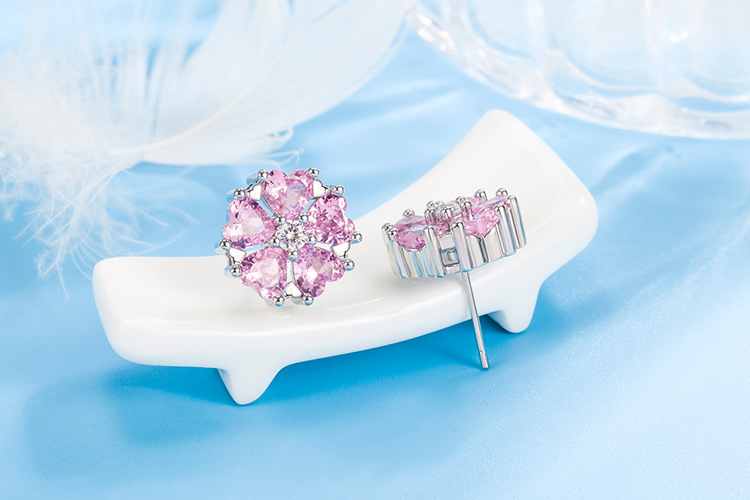 Fashion Heart Shape Copper Inlay Zircon Ear Studs 1 Piece