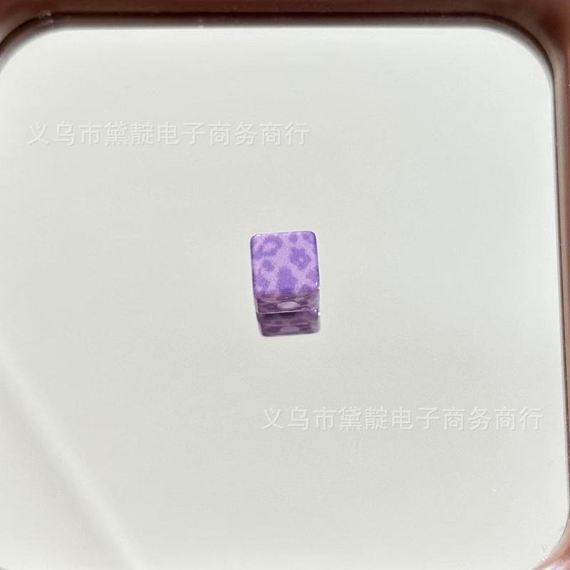10 ミリメートルヒョウ柄小さな正方形ビーズ diy アクリル手作りバッグキーホルダー携帯電話チェーン材料アクセサリーペンダント|undefined