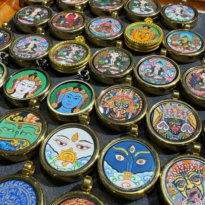 티베트 순수 손으로 그린 손가락 끝 소형 TANGKA LHASA BUDDHA JEWELRY GAWU 상자 펜던트 ZAKIRAM REGONG 네팔