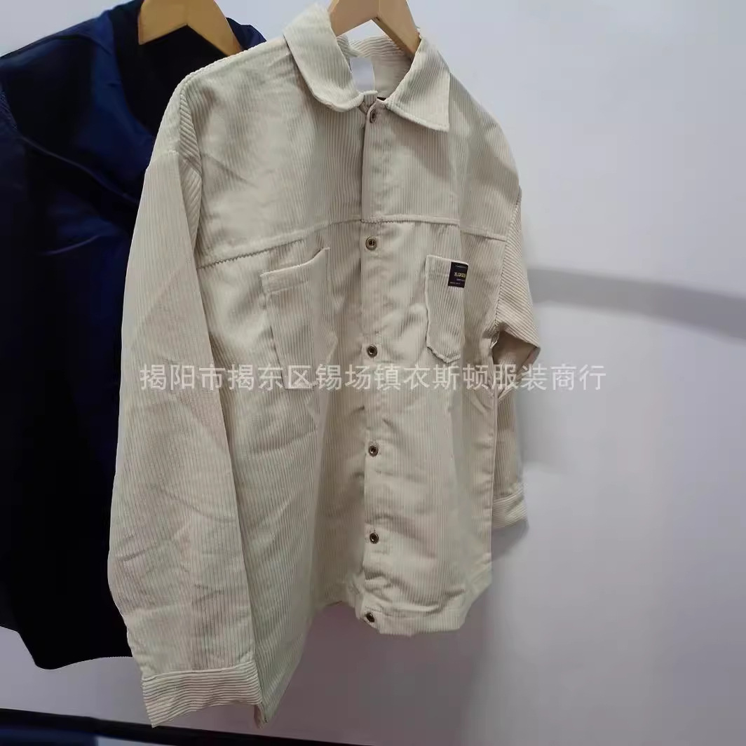 Camisa de manga corta de estilo simple de color sólido de la industria pesada retro estadounidense para mujer verano nuevo estilo etiquetado uniforme universitario chaqueta suelta para hombre