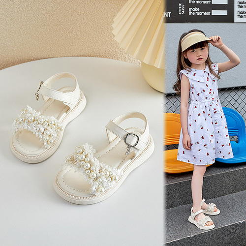 Girls Sandals 2024 New Summer Baby Beach Shoes for Big Children Fashion Korean Soft Sole Children's Sandals for Girls