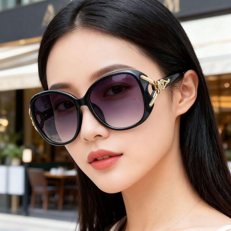 New 8842 fashion fox head sunglasses tide ladies big frame fashion glasses factory direct flower sunglasses