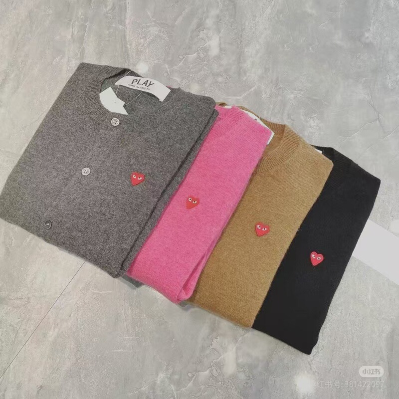 Kawasaki 2023 Play Autumn Heart Embroidered Wool Cardigan Embroidered Mini Mini Heart Knitwear Mosaic