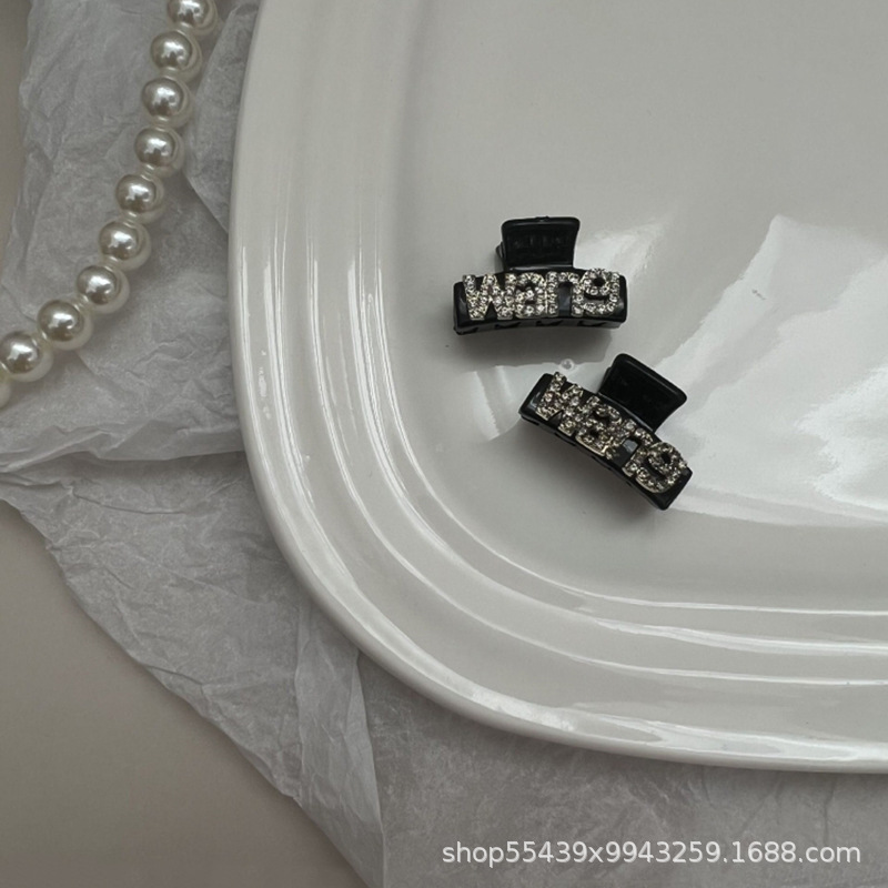 Details-04.jpg