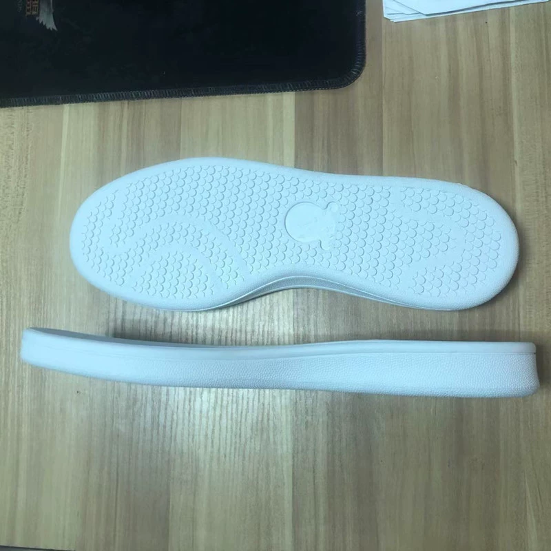 Новые повседневные резиновые подошвы, износостойкие нескользящие спортивные кроссовки RB, подошва, регулируемая по цвету, обувь Dongguan Hengda