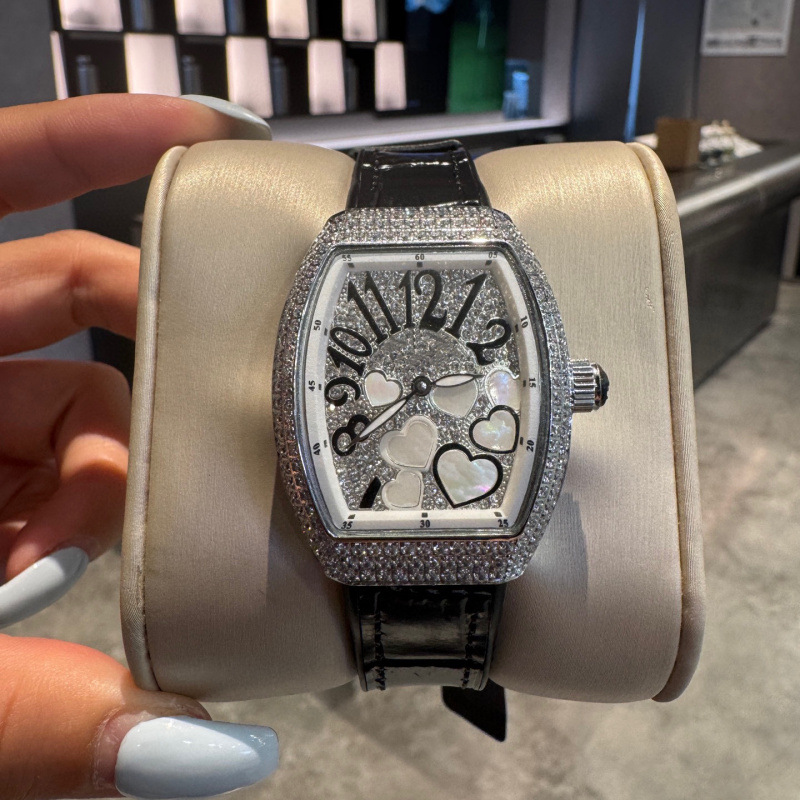 Flange V3 Barrel-Shaped Series Luxury Diamond-Encrusted Baby's Breath Classic Digital Face Colorful Personalized Quartz Rubber Women's Watch