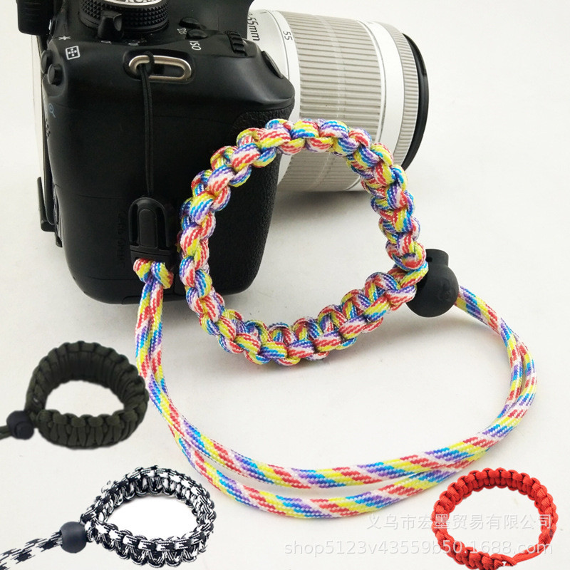 Outdoor Emergency Survival bracelet camera drop-resistant anti-lost wrist strap hand-woven seven-core umbrella rope anti-lost hand rope