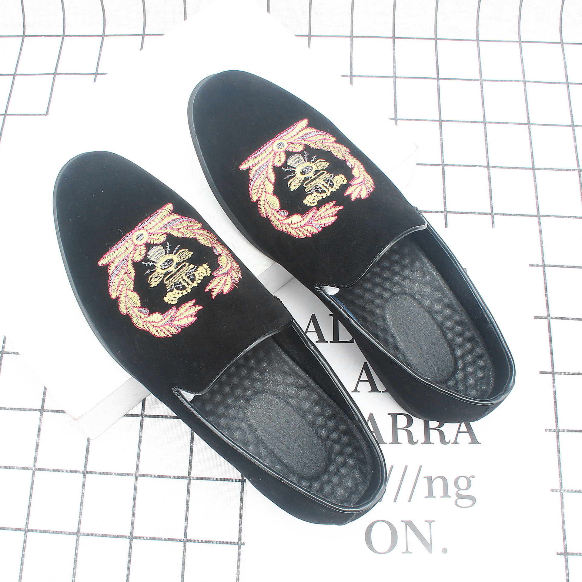 �¿��廨ĥɰƤʱ����ʽ���е�Ь�׽Ŷ���Ь͸���͸��ϵ���Ь7525