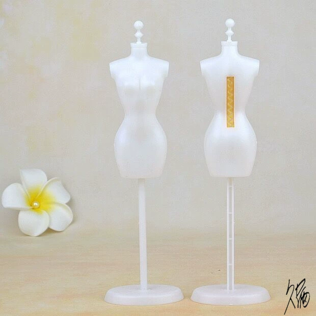 Humanoid doll BJD standing shelf centimeter 6 -point plastic model material model props design nude doll replacement