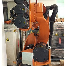 二手库卡机器人－KUKA KR210-2000搬运机器人 机加工 点胶机器人