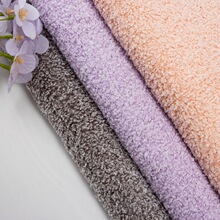 �S��ֱ���q���pɫ����ë�q���ϕr�b ͯ�bЬ�Č�����Ʒ����