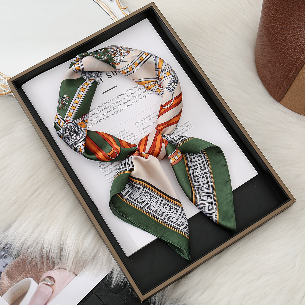 Color de contraste transfronterizo de moda 70 bufanda de seda de simulación pequeña bufanda de seda larga protección del cuello personalidad temperamento bufanda cuadrada salvaje mujer