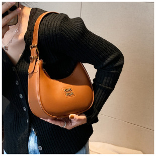 Spring and Summer New Simple Portable Niche Retro One-shoulder Underarm Bag Soft Leather High-end All-match Crossbody Bag PU Bag