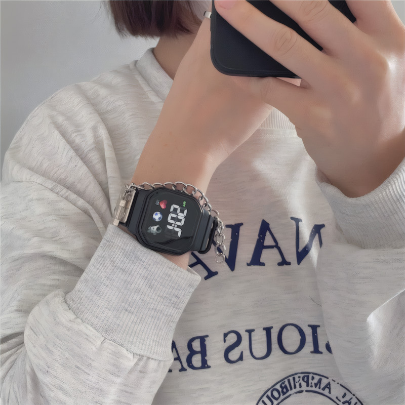 Hombres y niñas estudiantes de secundaria primaria de alto valor facial moda simple multifuncional LED luz nocturna reloj electrónico P33