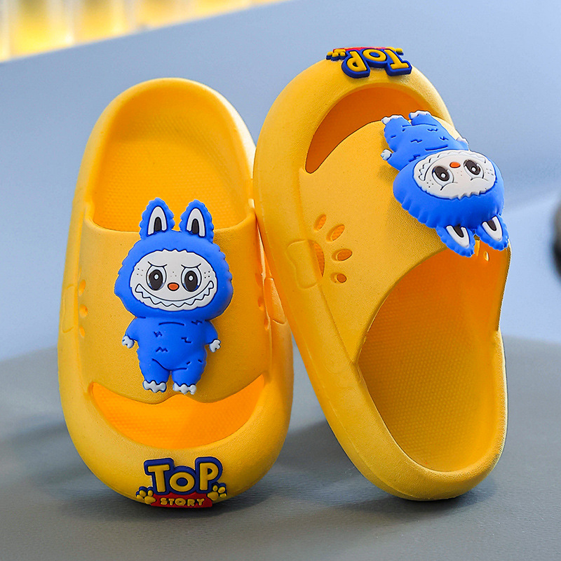New Children's Slippers Cute Cartoon Boy Baby Kids Middle and Large Children Non-Slip Baby Girl Slippers Summer All Year Round