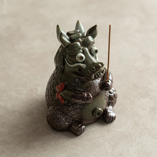 Nine Carpenter Wind Zodiac Dragon Tea Pet Ceramic Line Fragrant Insert Can Raise Tea Table Ornaments Handmade Tea Play Art Decorations