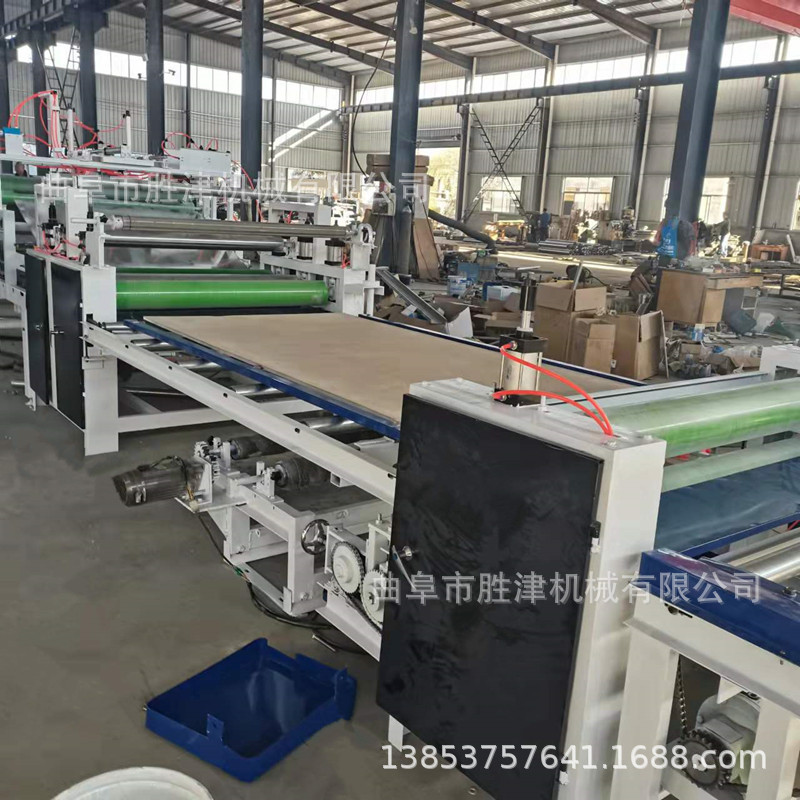 防火皮复合板表面平贴机 排烟风管玻镁板复合机 挤塑板彩钢板贴面