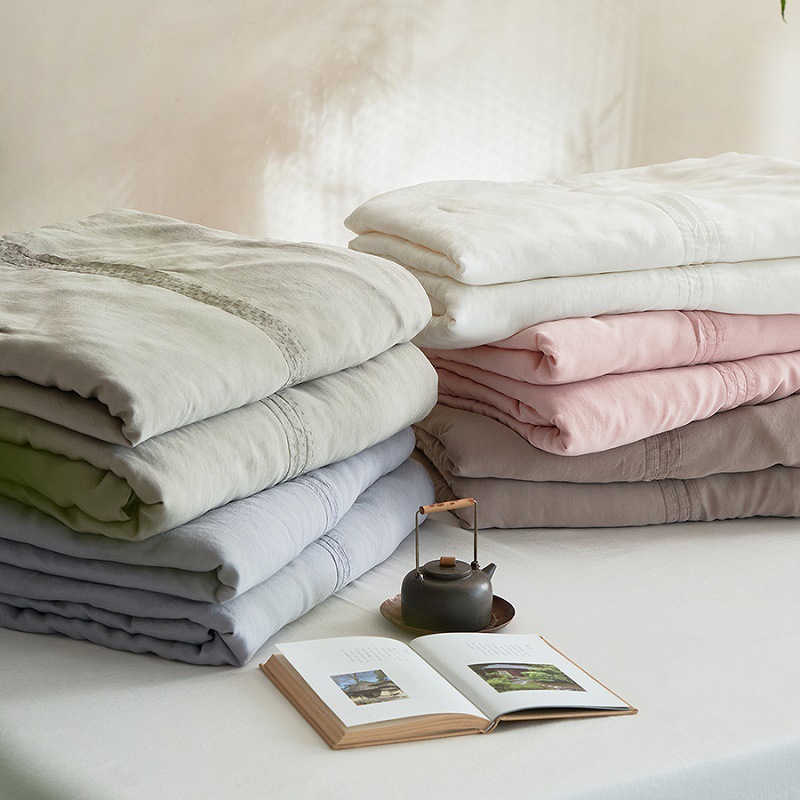 New Japanese style 80 LF Austrian Lanjing Tencel summer quilted high-end solid color air conditioning quilted summer quilted machine washable