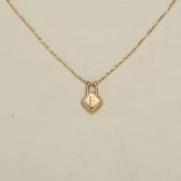 Серебро S925 с покрытием из 18-каратного золота, 26 букв, золотой замок, кулон Normcore, женская цепочка на ключицу, придающая вашей девушке ощущение высокого класса