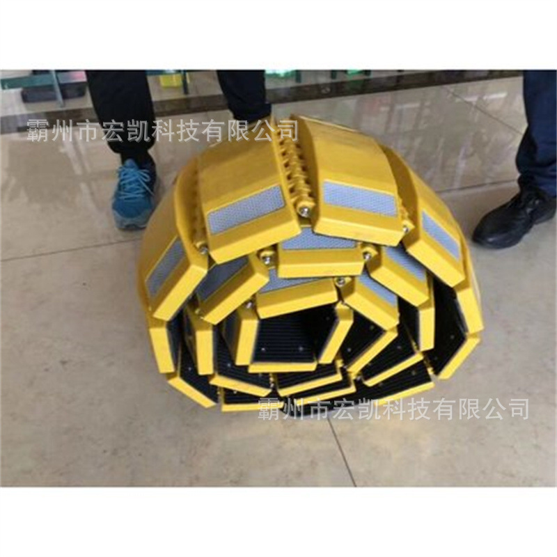 卷式减速带带反光膜公路减速器卷式交通实施设备