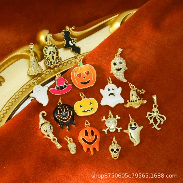 In-Stock Wholesale Copper-Plated 18K Halloween Ghost Pumpkin Bat Quirky Enamel Micro-Inlaid Pendants DIY Jewelry Accessories