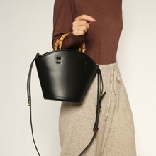 ﶬ¿͹񹝰s߼СOӋμб|Ů