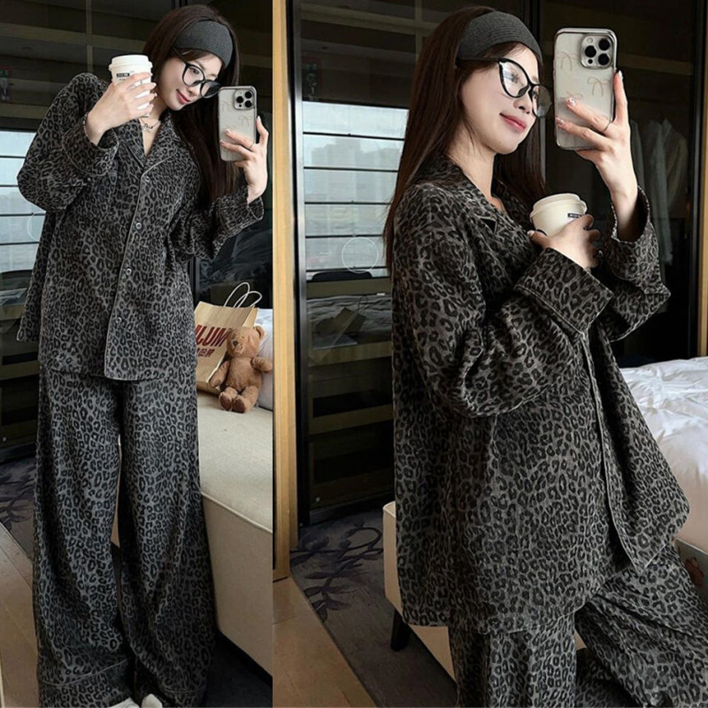 High-End Luxury Leopard Print Pure Cotton Pajamas for Women in Autumn and Winter, Retro Loose Long-Sleeved Pants, Spring & Fall Home Wear Set