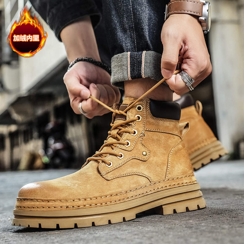 2025 otoño y invierno nuevo estilo casual botas Martin de piel de cerdo de vello de moda para hombres botas de moda para hombres botas de amarillo