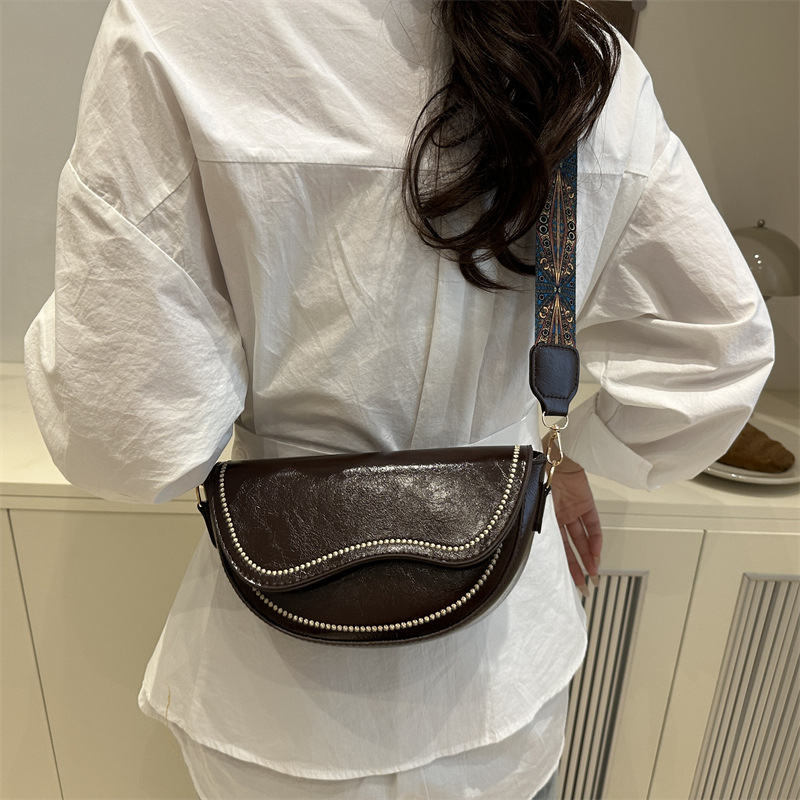 Vintage Women's Shoulder And Crossbody Saddle Bag Versatile_voghion.com