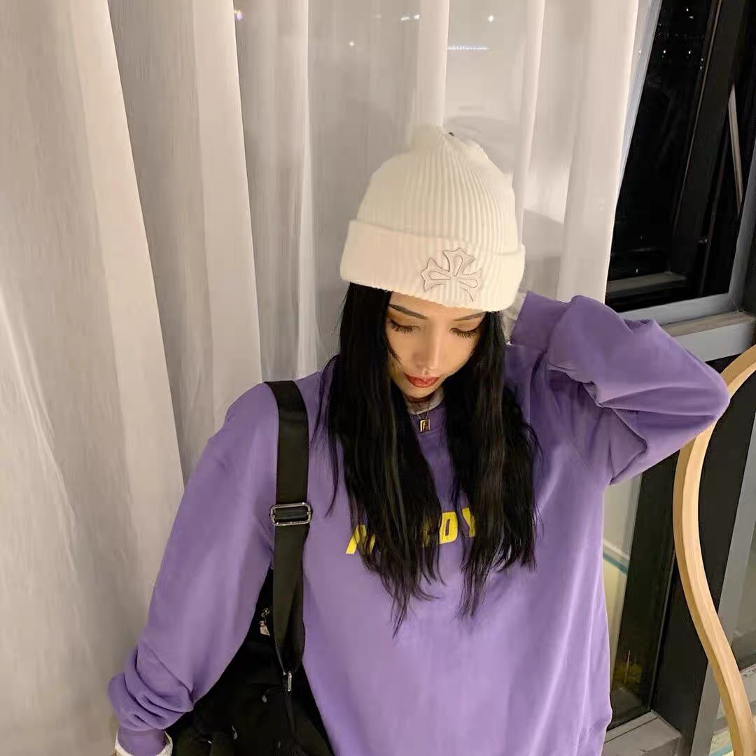 Unisex Simple Style Solid Color Eaveless Wool Cap display picture 3