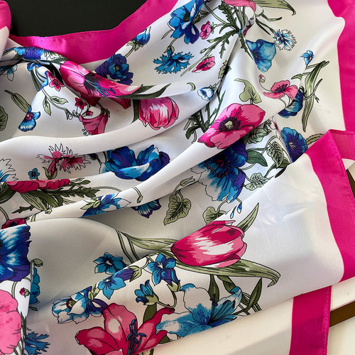 Lily Silk Scarf for Women, Neck Scarf with Simulated Silk, New Small Square Scarf, Sweet Print, Neck Wrap Scarf, Shawl, Sun Protection
