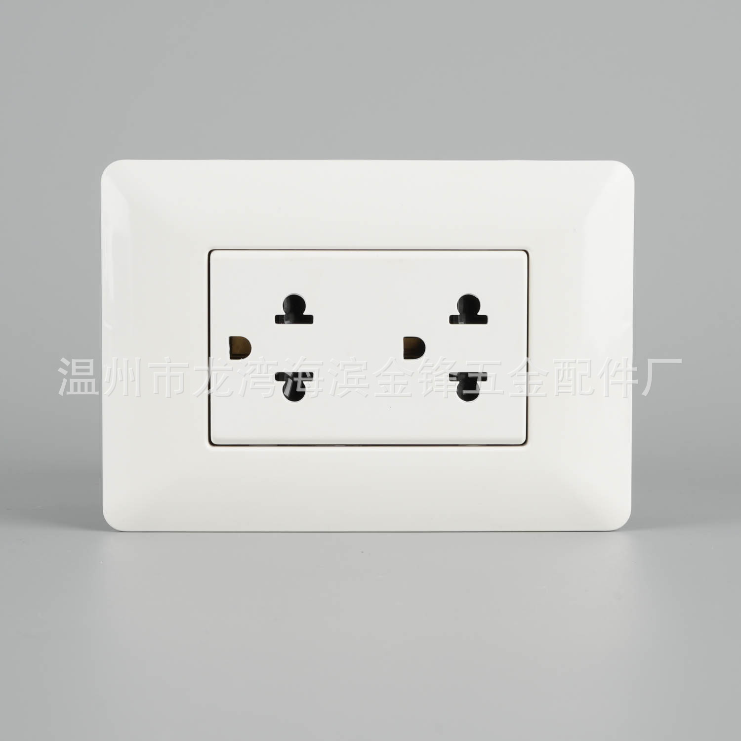 Doble socket multifuncional estándar estadounidense