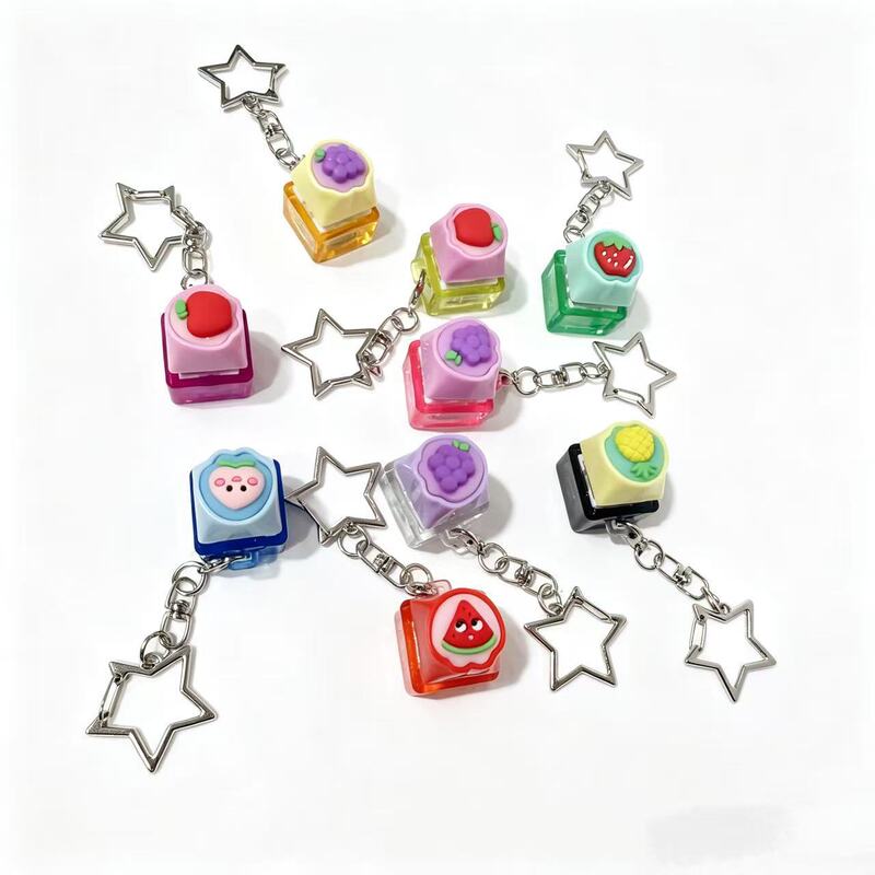 Fruit-Shaped Stress Relief Keychain, Stress-Relief Gadget for Students and Office Workers, Wholesale