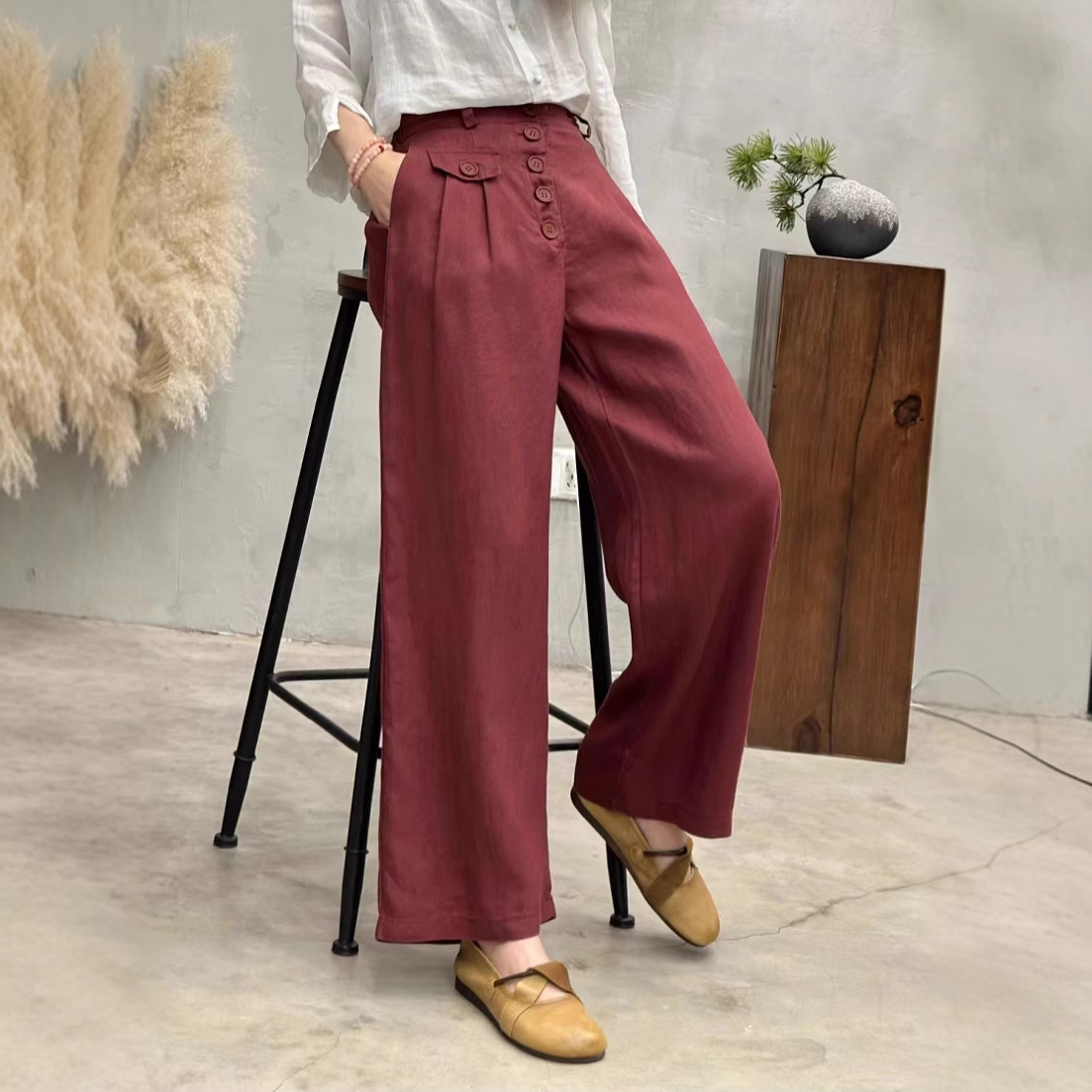Design solid color spring casual trousers