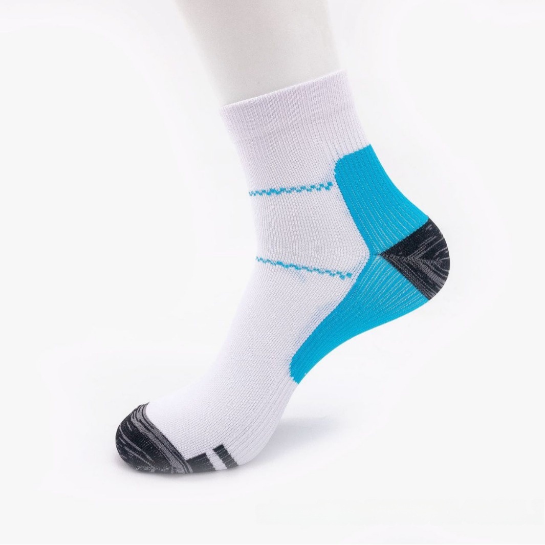 Grensoverschrijdende hot selling sport hardloop compressie sokken voetbal sokken mannen en vrouwen compressie sokken plantaire fascia sokken_voghion.com