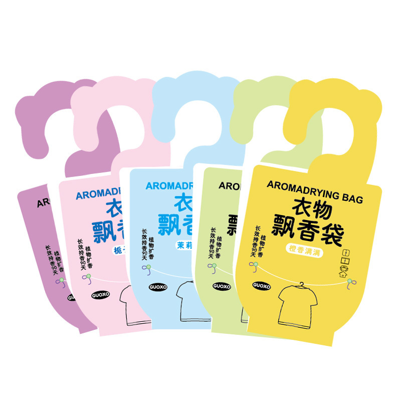 メーカー直販の郭香工場のタンスの下駄箱が長く残っています。|undefined